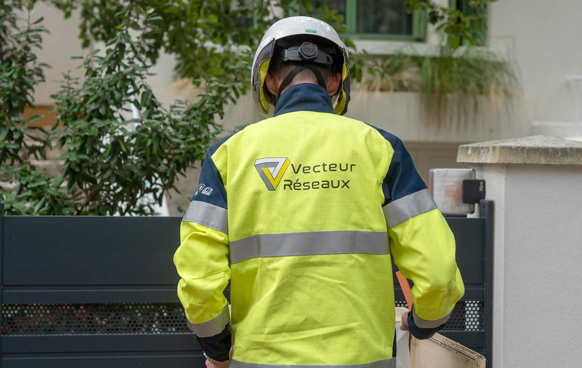 Détection de réseaux souterrains en Charente-Maritime | Vecteur Réseaux